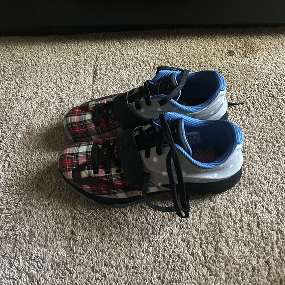 RARE KD 7 CHRISTMAS SHOE - Picture 3 of 5
